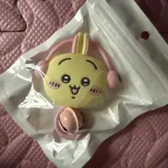 【AirTagケース】キーホルダー付き保護カバー ちいかわ うさぎ