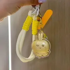 ウサギのアクリルキーホルダー・ストラップ付き