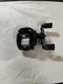 Daiwa SMAK 100H ベイトリール 本体 - メルカリ