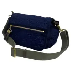 極美品　パトリックコックス　キルティング　ショルダーバッグ 24も317