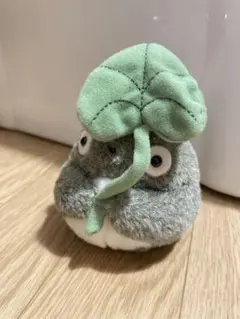 トトロ ぬいぐるみ 葉っぱ付き