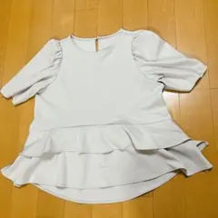 ホワイト フリル トップス サイズ2