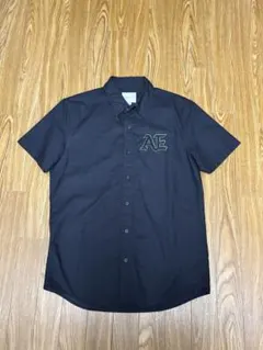 美品 アメリカンイーグル 黒シャツ Tシャツ シンプル ワッペン メンズ S
