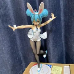 初音ミク バニー フィギュア