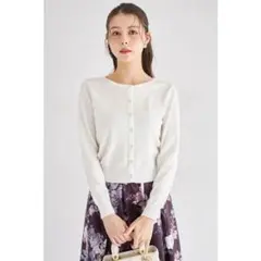 【新品】コラーゲン加工フラワー釦ニットカーディガン