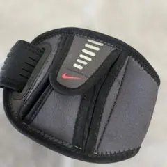 Nike ランニングウォレット　グレー