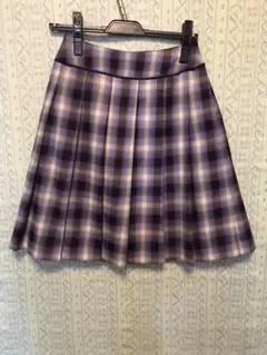 チェックスカート