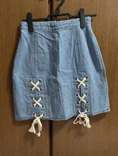 〔最終値下げ〕デニム　ミニスカート　台形　Aライン　リボン　レースアップ