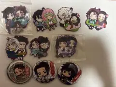 鬼滅の刃 アクリルキーホルダー・缶バッジセット