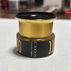 シマノ 15 ツインパワー 3000HGM フルメタル 極美品 15ツインパワー3000HGMの3年モノをフルオーバーホール。そして