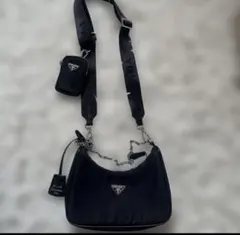 PRADA ブラック ショルダーバッグ
