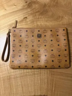 MCM ブラウンレザー クラッチバッグ
