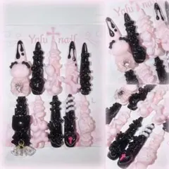 ネイルチップ 現品 量産型 地雷系 黒 ピンク 平成女児 ゴテゴテ いちご 猫