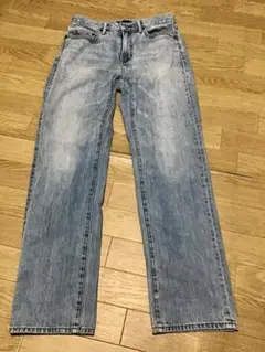 ストレート デニム