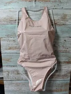 BITYSIE ピンク 競泳水着