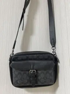 コーチ メンズ バッグ . 2 3回ぐらい使いました。