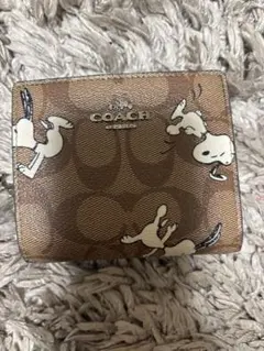 COACH スヌーピー柄 二つ折り財布