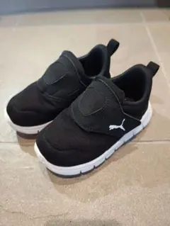 PUMA キッズ スニーカー ブラック