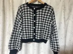 千鳥格子 ハウンドトゥース柄ニット