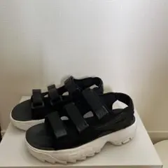 FILA サンダル　24㎝のサムネイル