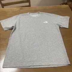 THE NORTH FACE グレー 半袖Tシャツ