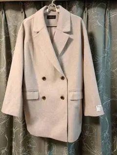美品 大きいサイズ アンタイトル グレージュコート サイズ44 3L相当