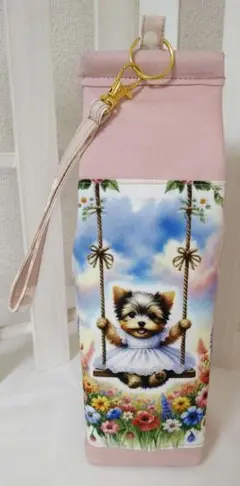 ボトルケース✿ミルクカートン型✿ぐんぐんいちごオ・レ♡ヨーキー