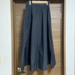 【美品】ベビータフタタックボリュームスカート　M spick&span