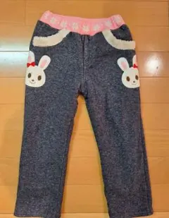 ウサギ刺繍フリース裏地パンツ