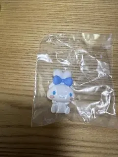 サンリオ　なりきりうさぎさんフィギュア　シナモン　シナモロール　ガチャ