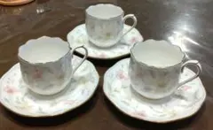 NARUMI　BONE　CHINAデミタスカップ＆ソーサー3セット