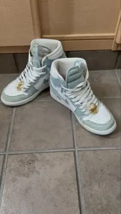 Nike Women's Air Jordan 1 High OG 