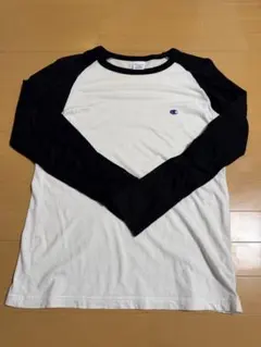 ☆champion ラグラン ロング Tシャツ XLサイズ☆