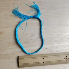 編み込みブレスレット