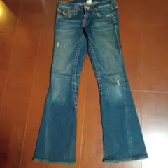True Religion ブーツカットデニム 25