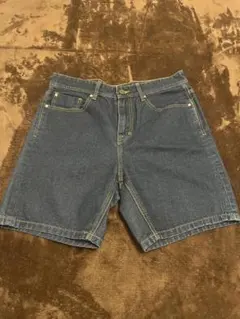 Bershka スリムフィットショートパンツ 40のサムネイル