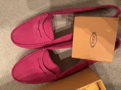 TOD'S ゴンミーニ・モカシン 37 レッドのサムネイル