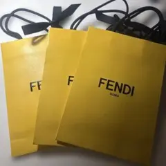 FENDI 紙袋３枚のサムネイル