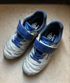 umbro トレーニングシューズ　サッカー　19cm アンブロ　トレシュー　靴