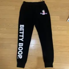 ベティ　ボトムス