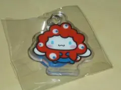 ミャクミャクなりきり　アクリルチャーム　シナモロール