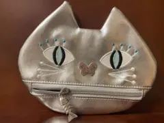 ANNA SUI 猫型シルバーポーチ