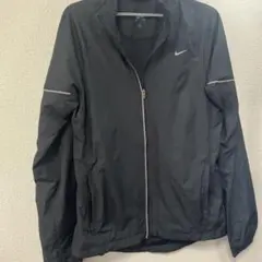 Nike ブラック ウィンドブレーカー　M