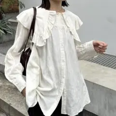 襟フリルブラウス