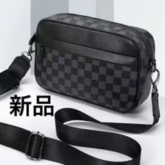 メンズショルダーバッグ、革製、市松模樣、新品未使用
