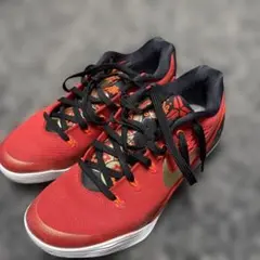 NIKE KOBE 9 EM LOW 25.5センチのサムネイル