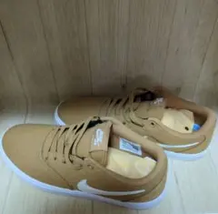 Nike SB Solarsoft ブラウンスニーカー