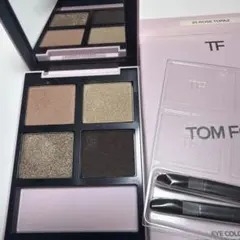 トムフォードビューティー　ローズトパーズのサムネイル