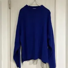 CONFIRM 青 クルーネックセーター Mサイズ
