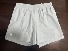 On オン ペースメッシュショーツ メンズS 軽量 速乾 白系 On オン ペースメッシュショーツ メンズS 軽量 速乾 白系 - メルカリ